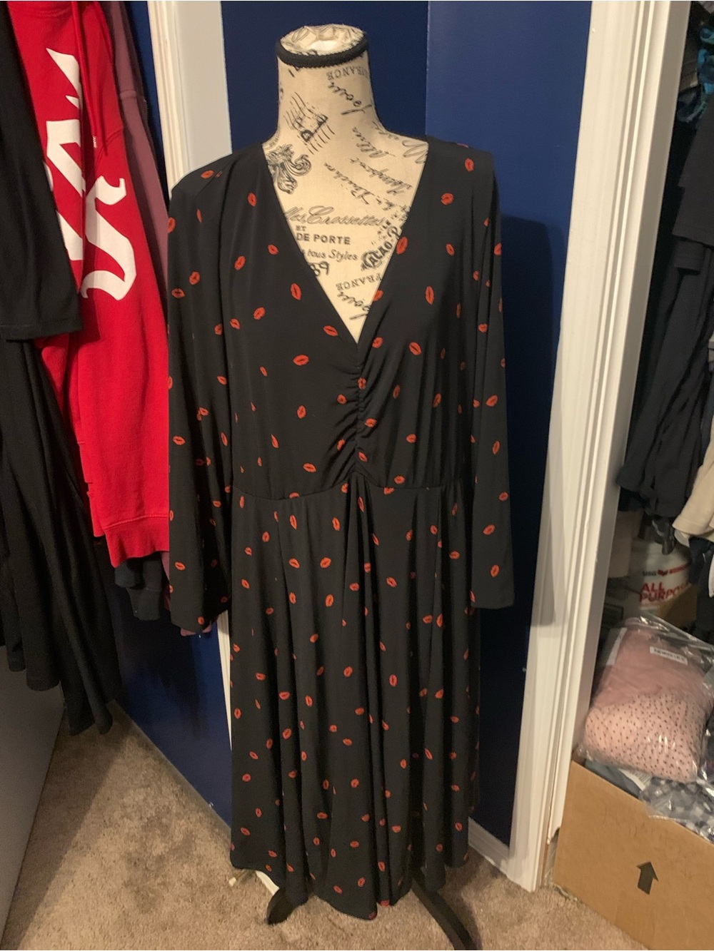 torrid Black Long Sleeve Wrap Dress with Red Lip Print